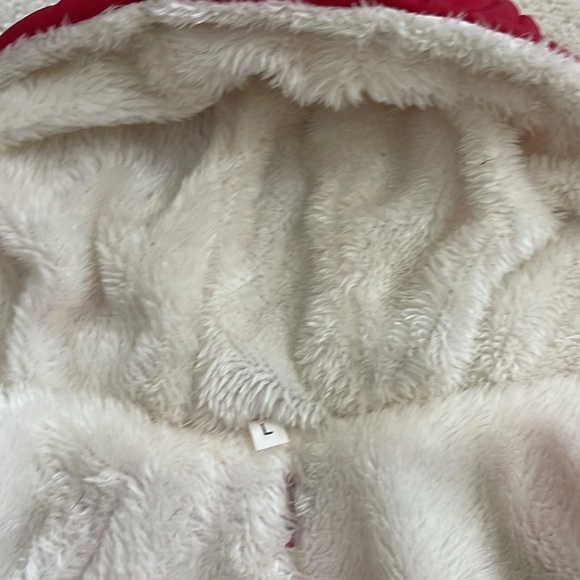 Pet puffer vest - Picture 4 of 4